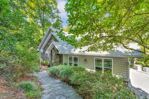 30 Gulf Stream Ln, Salem, SC, 29676-4009 | Card Image