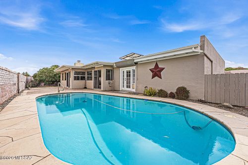 1939 S San Vincent Dr, Green Valley, AZ, 85614-1430 | Card Image