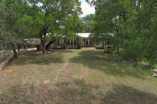 243 Piney Ridge Dr, Bastrop, TX, 78602-2663 | Card Image