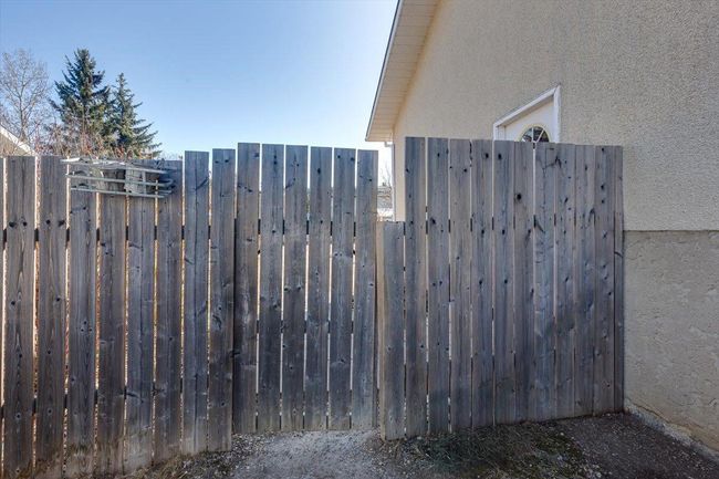 77 Westview Drive, Home with 3 bedrooms, 1 bathrooms and 2 parking in Sylvan Lake AB | Image 28