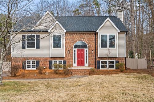 7135 Franklin Rd, Lewisville, NC, 27023-8308 | Card Image