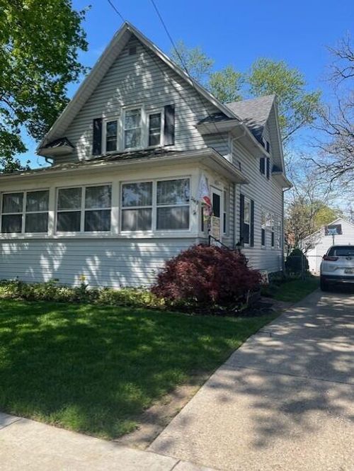 2663 Wyoming Ave Sw, Wyoming, MI, 49519-2320 | Card Image