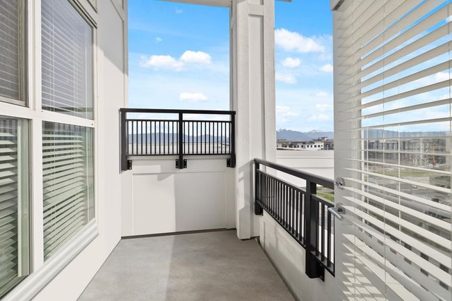 View of balcony | Image 23