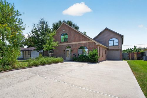 512 Bertloma St, Pasadena, TX, 77502-4914 | Card Image