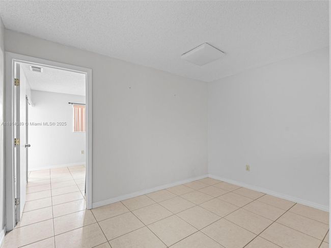 APT-204 - 7905 W 30 Th Ct, Condo with 1 bedrooms, 1 bathrooms and null parking in Hialeah FL | Image 14