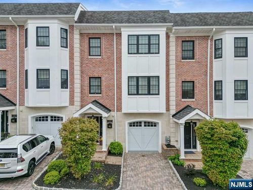 4 Central Ave, Caldwell, NJ, 07006-4802 | Card Image