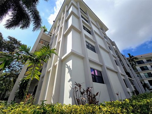 apt-419-1000 River Reach Dr, Fort Lauderdale, FL, 33315-1171 | Card Image