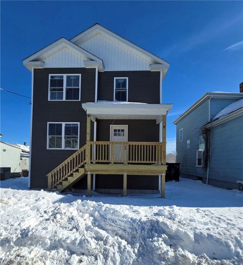 44 Puritan St, Providence, RI, 02907-3057 | Card Image