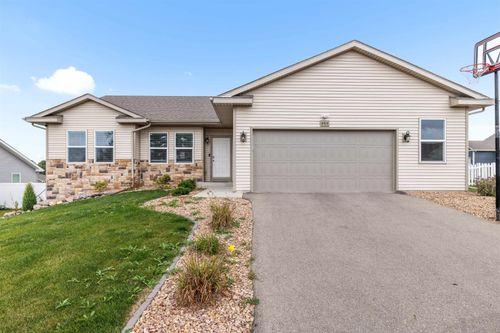4414 Dublin Dr, Janesville, WI, 53546-8804 | Card Image