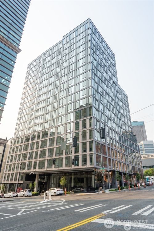 1605-450 S Main St, Seattle, WA, 98104-5176 | Card Image