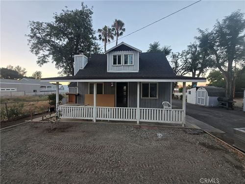 16482 Grand Ave, Lake Elsinore, CA, 92530-1471 | Card Image