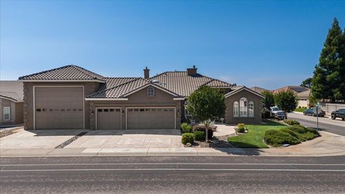 917 Fairway Dr, Ione, CA, 95640-5401 | Card Image