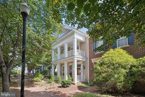 13806 Custis Sq, WOODBRIDGE, VA, 22191-5411 | Card Image