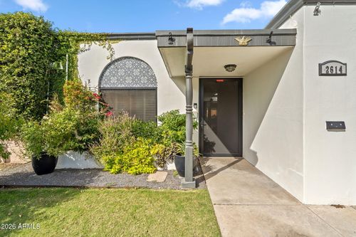 2614 E Osborn Rd, Phoenix, AZ, 85016-7467 | Card Image