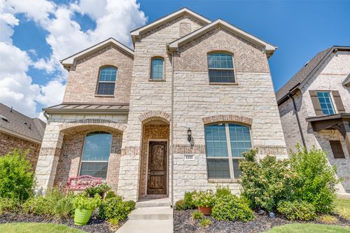 1521 Buckeye Trl, Garland, TX, 75042-4054 | Card Image