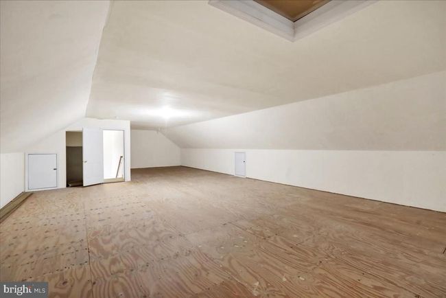1631 W Thistle Dr, House other with 6 bedrooms, 5 bathrooms and null parking in Wyomissing PA | Image 25