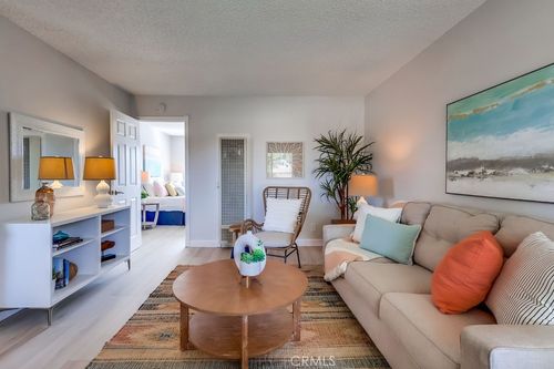 4700 Clair Del Ave, Long Beach, CA, 90807-1379 | Card Image