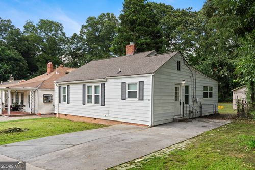 802 Bridge Ave, Forest Park, GA, 30297-2313 | Card Image