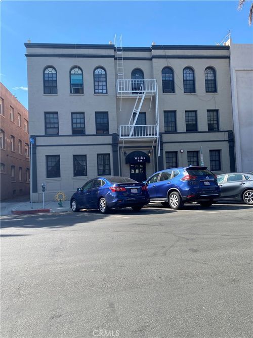 106-325 Elm Ave, Long Beach, CA, 90802-4917 | Card Image