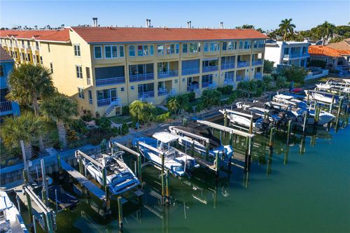 1067 Pinellas Bayway S, St Petersburg, FL, 33715-2112 | Card Image
