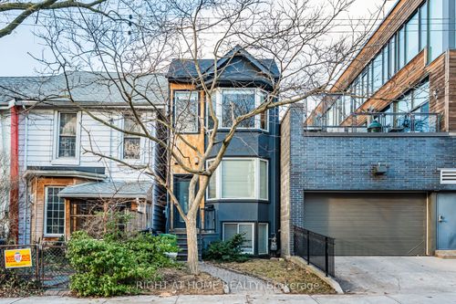 96 Stafford St, Toronto, ON, M5V | Card Image