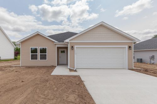 2010 Green Acres Rd, Adrian, MI, 49221-4185 | Card Image