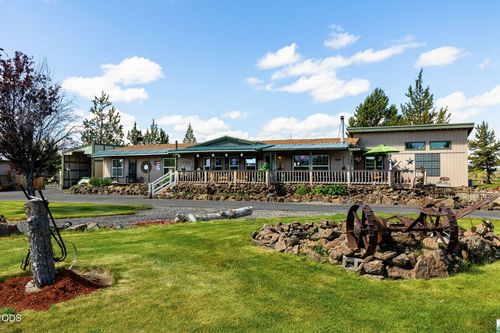 10683 Nw Wimp Way, Terrebonne, OR, 97760-8819 | Card Image