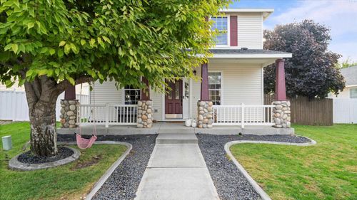 4707 Arabian Ln, Pasco, WA, 99301-6678 | Card Image