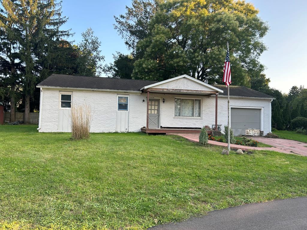 Elmwood Ln, Painted Post, NY 14870