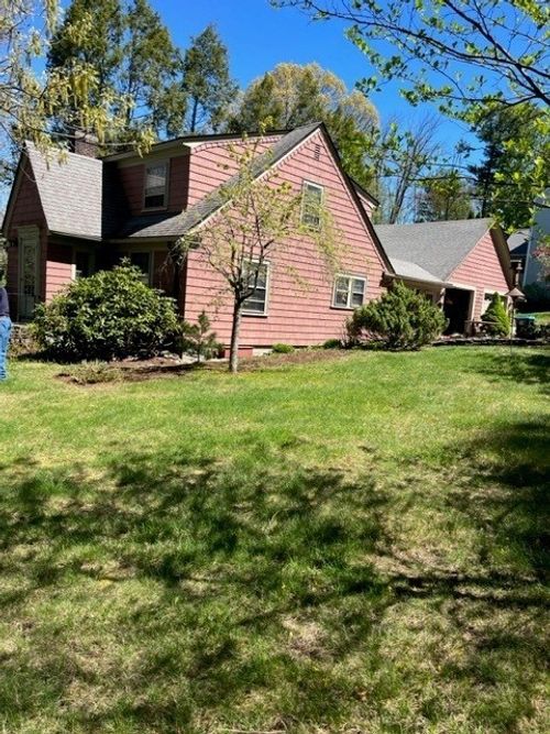 23 Howe Ave, Shrewsbury, MA, 01545-5815 | Card Image