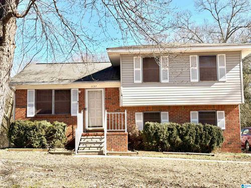 1137 7th Ave, PLEASANT GROVE, AL, 35127-2157 | Card Image