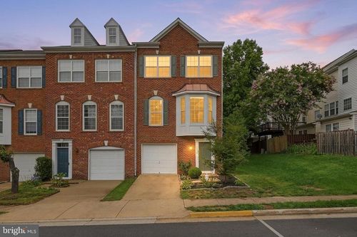 13928 Gothic Dr, CENTREVILLE, VA, 20121-4258 | Card Image