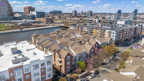 apt-124-201 Dey St, Harrison, NJ, 07029-1788 | Card Image