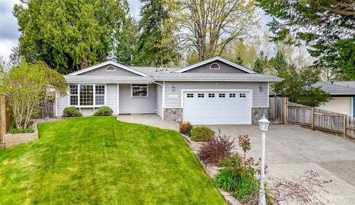 25341 169th Ave Se, Covington, WA, 98042-5240 | Card Image