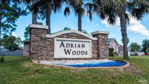 5735 Farrel Way, Milton, FL, 32583-7801 | Card Image