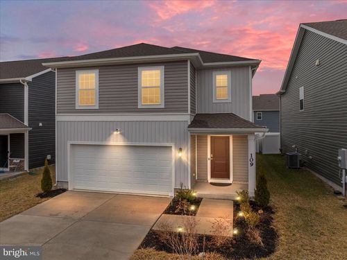 109 Avery Dr, STEPHENS CITY, VA, 22655-2523 | Card Image