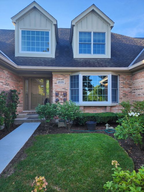 1038 Plantain Ct, Crystal Lake, IL, 60014-6974 | Card Image