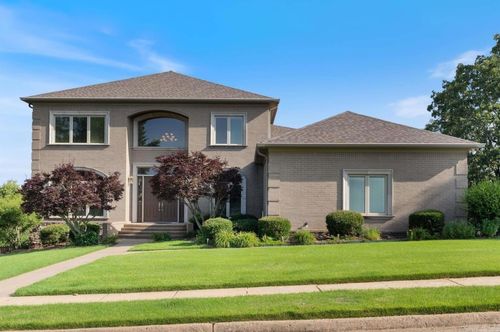 48 Ranch Ridge Rd, Little Rock, AR, 72223-9674 | Card Image