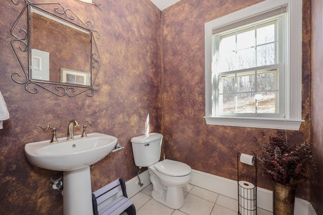 496 Mountain Rd, House other with 4 bedrooms, 4 bathrooms and null parking in Lyndeborough NH | Image 25