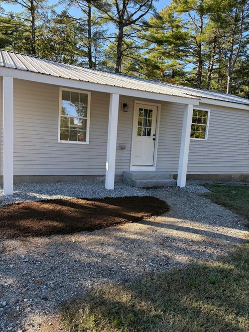 1 Pine Lane, Raymond, ME, 04071 | Card Image