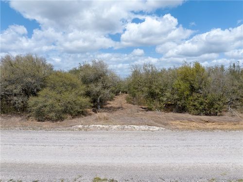 15820 County Road 502, Sinton, TX, 78387-5024 | Card Image