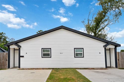 8617 Clarington St, Houston, TX, 77016-5831 | Card Image
