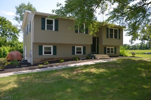 290 E Asbury Anderson Rd, Washington, NJ, 07882-2445 | Card Image
