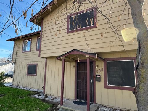 206 W 12th St, Tracy, CA, 95376-3505 | Card Image