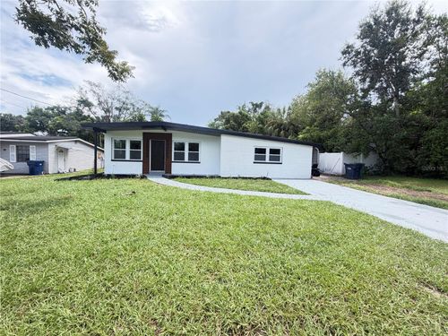 9505 N Willow Avenue, TAMPA, FL, 33612 | Card Image