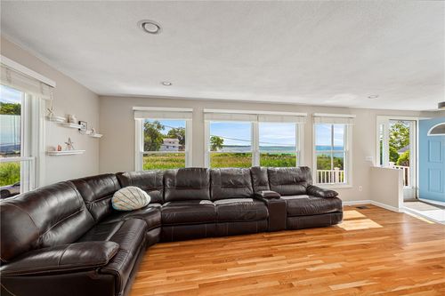 357 Capron Farm Drive, Warwick, RI, 02886 | Card Image