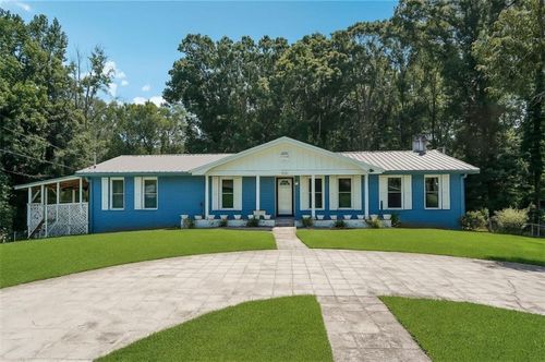 3330 Oriole Dr, Douglasville, GA, 30135-2253 | Card Image