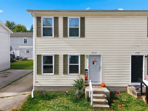 2537 Lindenhurst Loop, Lexington, KY, 40509-1389 | Card Image