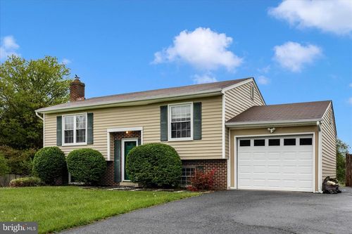 11005 Horseshoe Dr, FREDERICK, MD, 21701-3357 | Card Image
