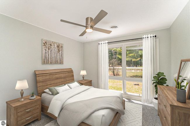 166 W M 55, House other with 3 bedrooms, 2 bathrooms and null parking in Tawas City MI | Image 4